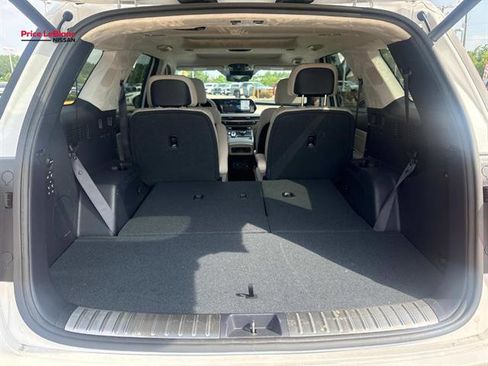 Used 2025 Hyundai Palisade Calligraphy FWD image 8