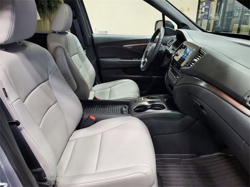 Certified 2023 Honda Passport EX-L image 14