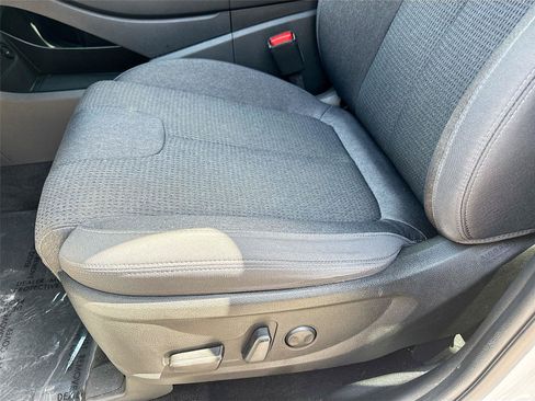 Used 2023 Hyundai Santa Fe SEL FWD image 19