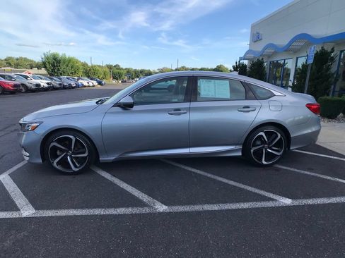 Used 2020 Honda Accord Sport image 7