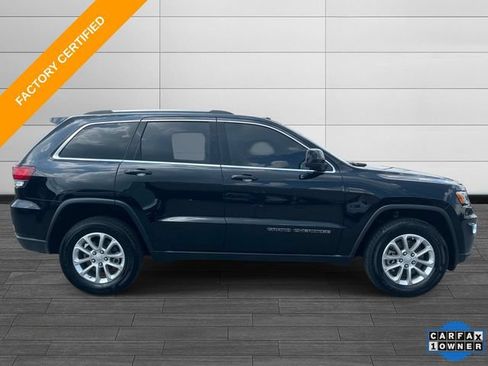 Certified 2021 Jeep Grand Cherokee Laredo w/ Security & Convenience Group AWD/4WD image 3