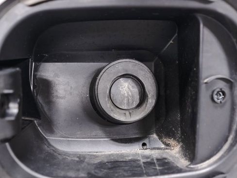 Used 2023 Cadillac XT6 Luxury image 46