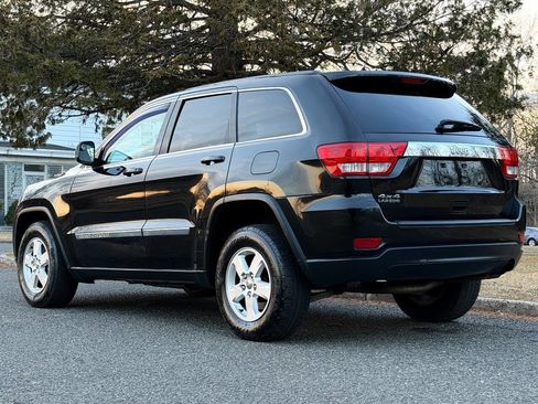 Used 2012 Jeep Grand Cherokee Laredo image 3