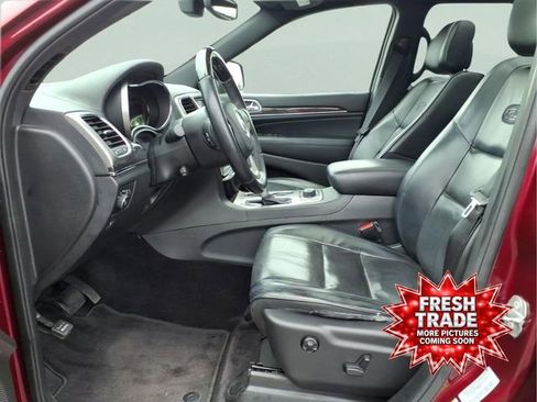 Used 2018 Jeep Grand Cherokee Overland AWD/4WD image 21