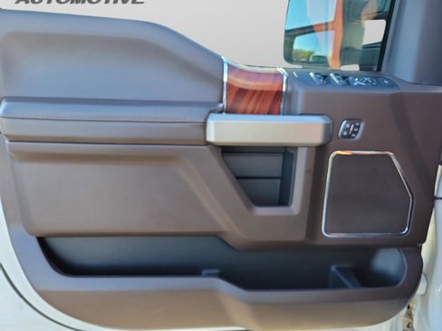 Used 2022 Ford F250 King Ranch w/ King Ranch Ultimate Package image 22