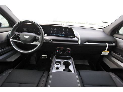 New 2027 Cadillac Vistiq Luxury AWD/4WD image 9