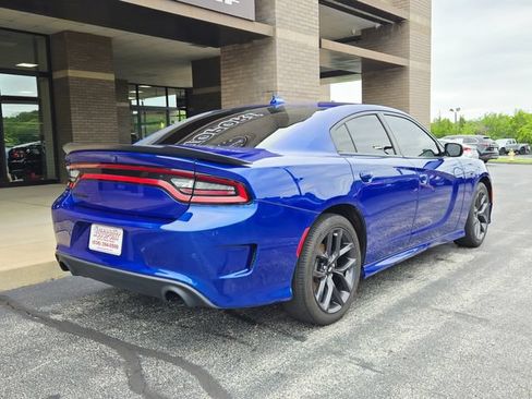 Used 2019 Dodge Charger GT w/ Blacktop Package RWD image 6