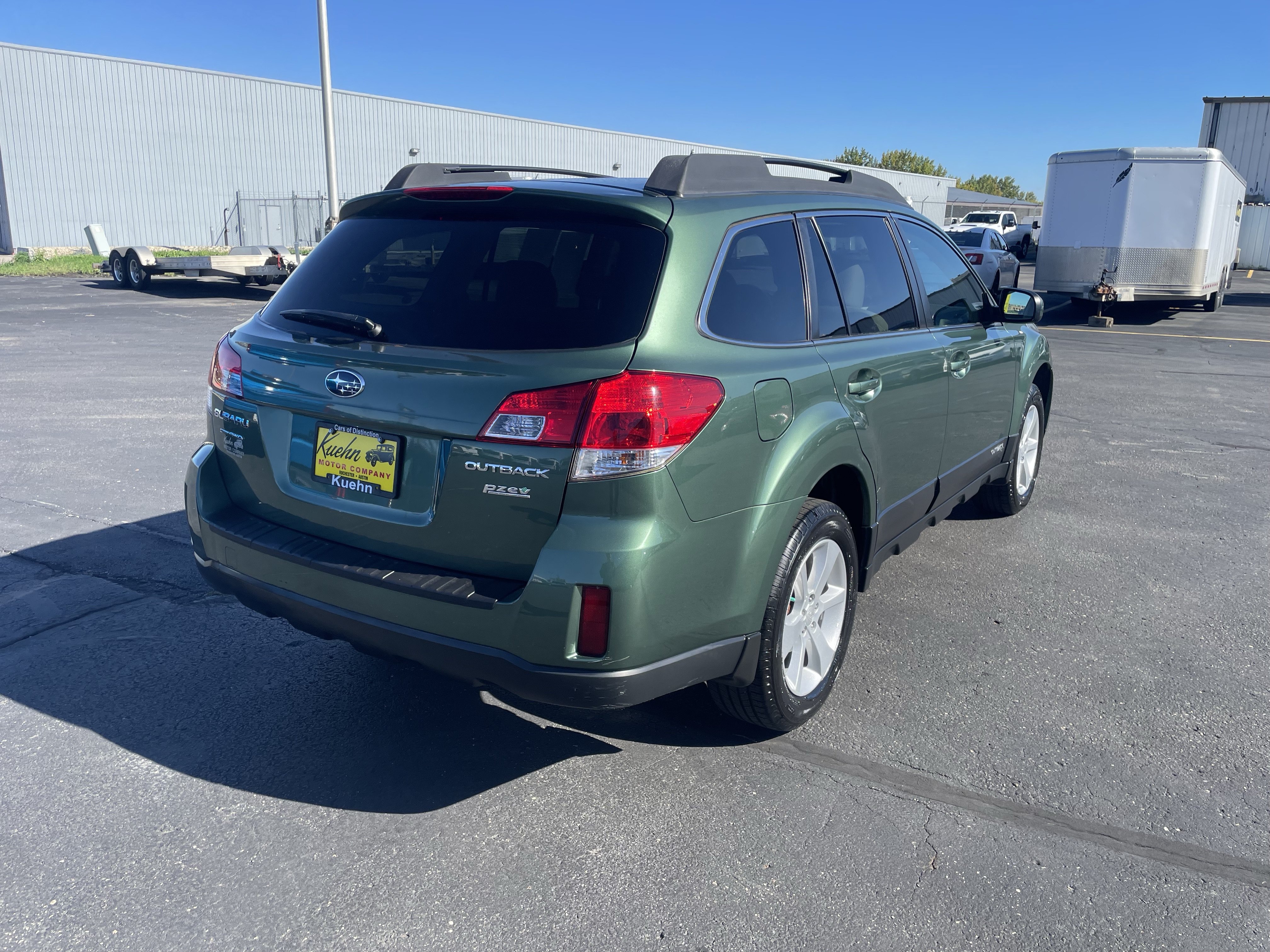 Used 2013 Subaru Outback 2.5i Premium w/ Popular Pkg 1A AWD/4WD image 8