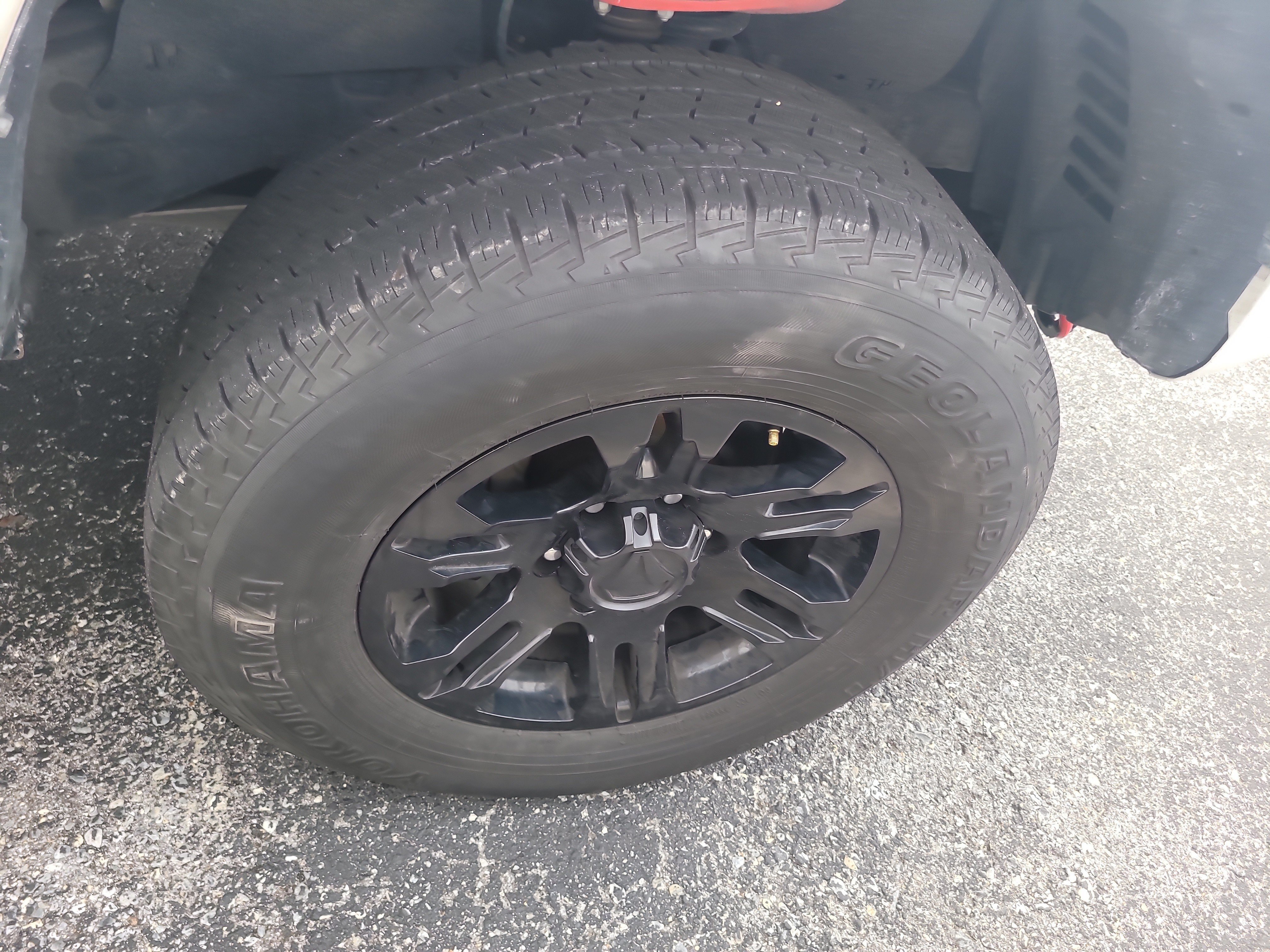 Used 2019 Toyota Tacoma SR w/ SR Convenience Package RWD image 9