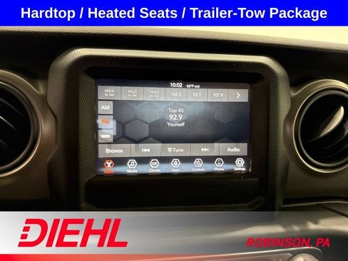 Used 2020 Jeep Gladiator Sport w/ Quick Order Package 24S AWD/4WD image 28
