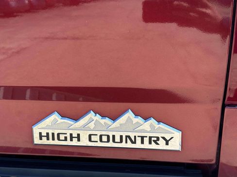 Used 2017 Chevrolet Silverado 1500 High Country image 43