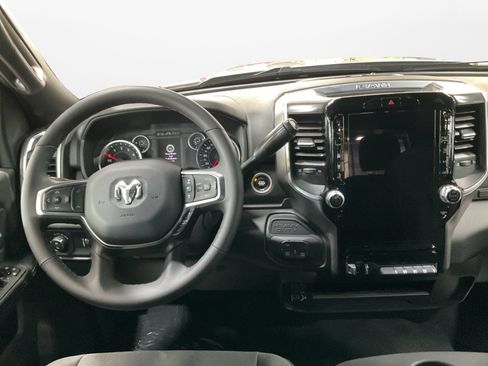 Used 2026 RAM 2500 Big Horn AWD/4WD image 11