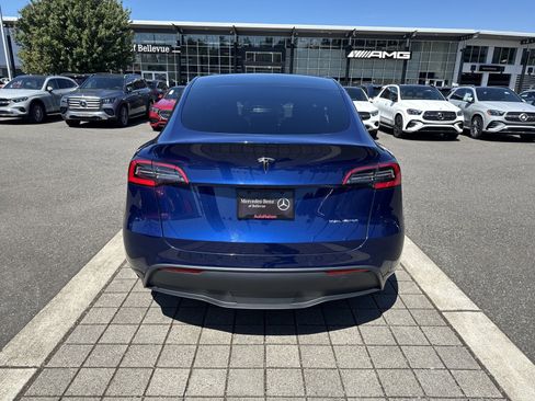 Used 2021 Tesla Model Y Long Range AWD/4WD image 6
