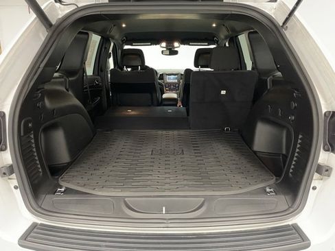 Used 2021 Jeep Grand Cherokee Freedom Edition image 27