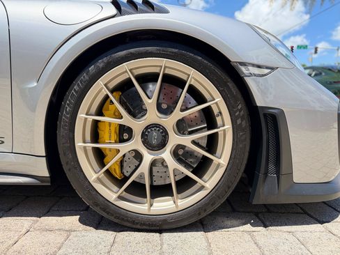 Used 2018 Porsche 911 GT2 RS RWD image 37
