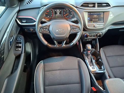 Used 2023 Chevrolet TrailBlazer RS image 11