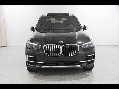 Used 2023 BMW X5 xDrive40i AWD/4WD image 2