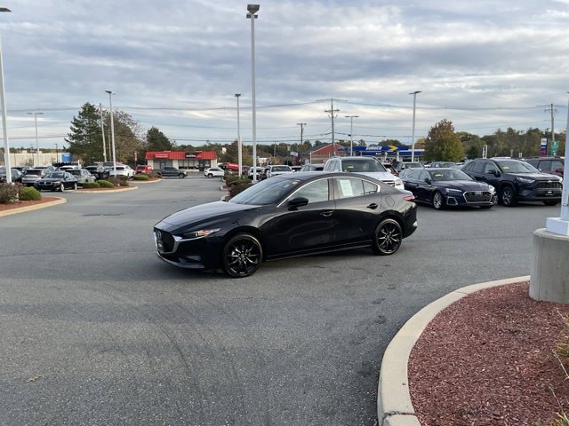Used 2025 MAZDA MAZDA3 s FWD image 1