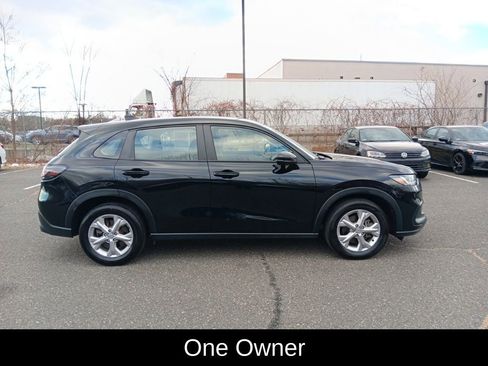 Used 2024 Honda HR-V LX image 6