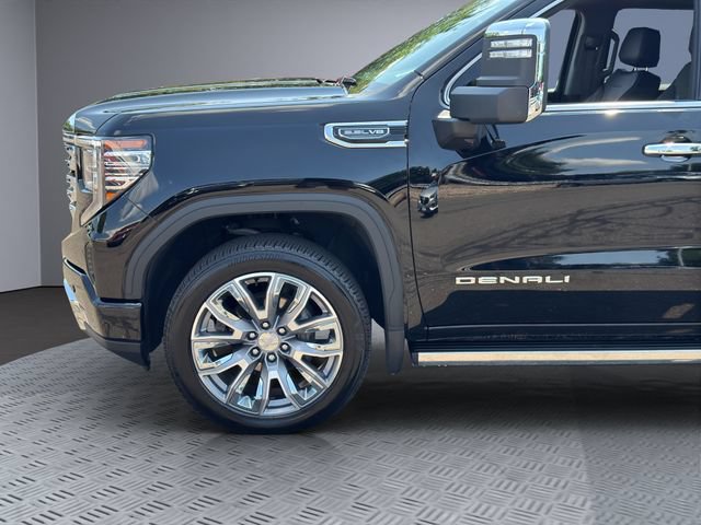Used 2025 GMC Sierra 1500 Denali w/ Denali Reserve Package AWD/4WD image 30