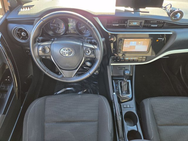 Used 2017 Toyota Corolla iM w/ Carpet Mat Package FWD image 12