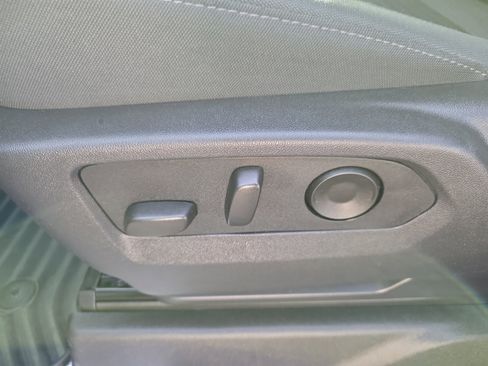 New 2025 Chevrolet Silverado 1500 LT w/ Convenience Package II image 13