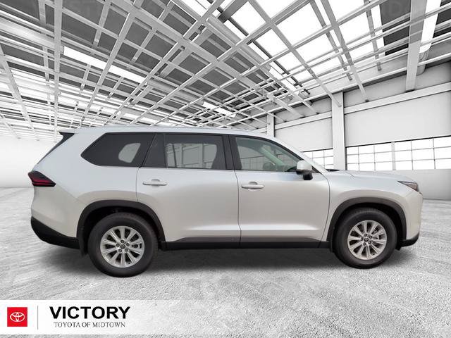 Used 2026 Toyota Grand Highlander XLE FWD image 2
