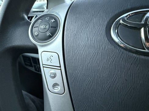 Used 2010 Toyota Prius Three image 34