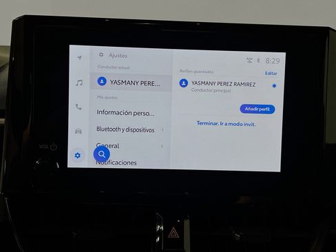 Used 2025 Toyota Corolla SE image 27