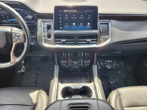 Used 2023 Chevrolet Tahoe High Country AWD/4WD image 12