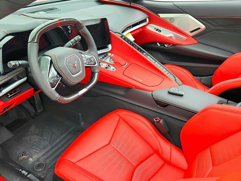 Used 2024 Chevrolet Corvette Z06 image 25