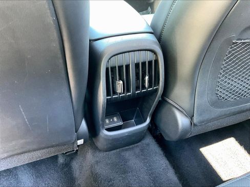 Used 2024 Hyundai Kona Limited AWD/4WD image 10