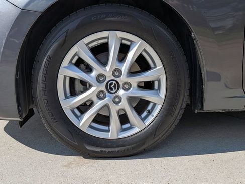 Used 2014 MAZDA MAZDA3 i Grand Touring image 9