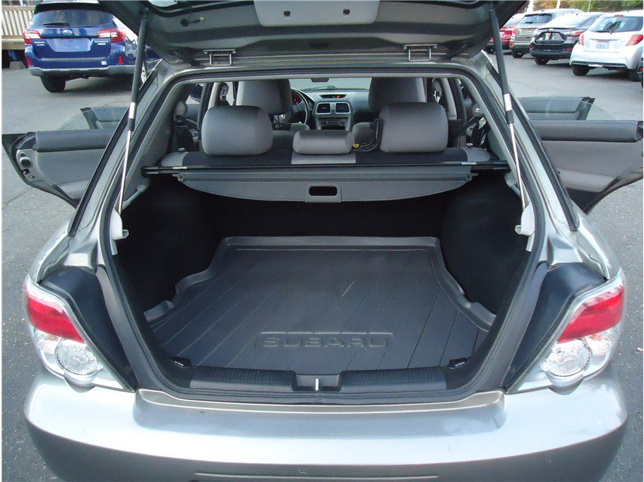 Used 2006 Subaru Impreza 2.5i AWD/4WD image 17