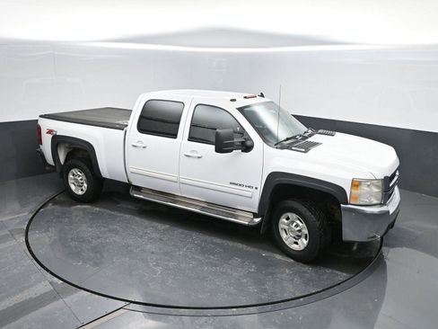 Used 2009 Chevrolet Silverado 2500 LTZ w/ Safety Package image 38