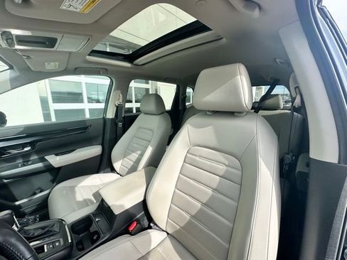 Used 2024 Honda CR-V EX-L image 8
