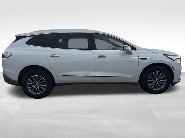 Used 2023 Buick Enclave Essence w/ Trailering Package, 5000 lbs. AWD/4WD image 8