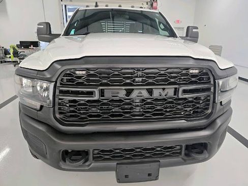Used 2024 RAM 5500 Tradesman w/ Max Tow Package AWD/4WD image 4