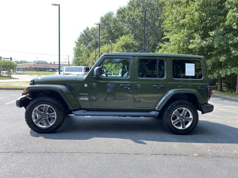 Used 2021 Jeep Wrangler Unlimited Sahara AWD/4WD image 6