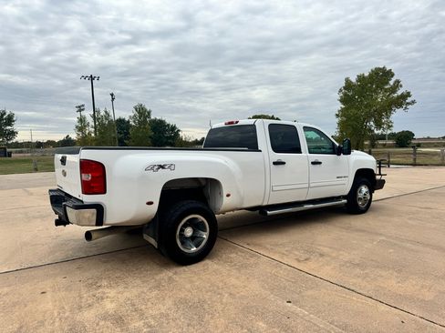 Used 2009 Chevrolet Silverado 3500 LT w/ Interior Plus Package image 28