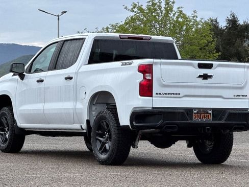 New 2026 Chevrolet Silverado 1500 Custom Trail Boss w/ Dark Appearance Package AWD/4WD image 6