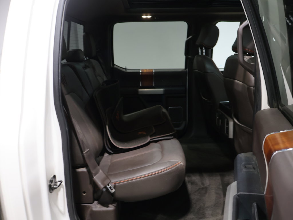 Used 2015 Ford F150 King Ranch w/ Equipment Group 601A Luxury AWD/4WD image 20