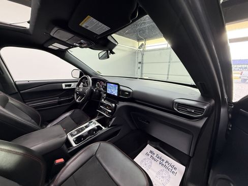 Used 2022 Ford Explorer ST-Line AWD/4WD image 22