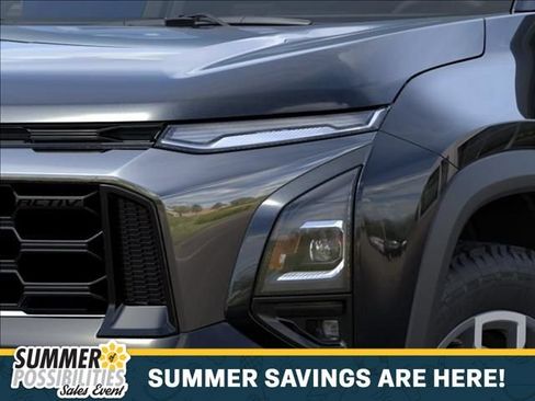 New 2026 Chevrolet Equinox ACTIV w/ Convenience Package III AWD/4WD image 10