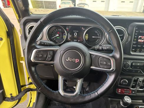 Used 2023 Jeep Wrangler Unlimited Rubicon 4xe w/ Dual Top Group AWD/4WD image 25