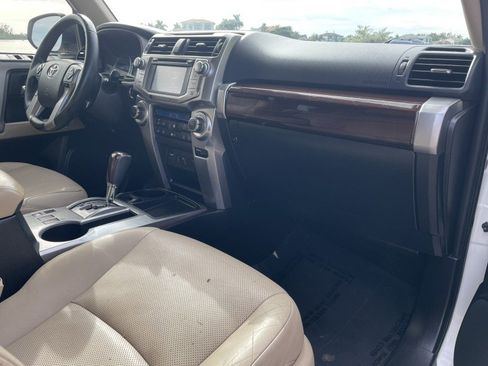 Used 2016 Toyota 4Runner Limited image 8