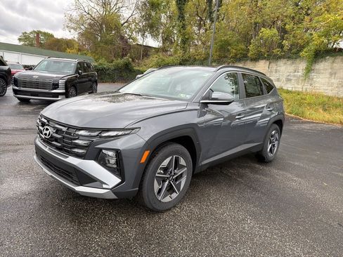 New 2025 Hyundai Tucson SEL image 3
