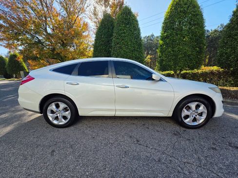 Used 2011 Honda Crosstour EX-L image 6