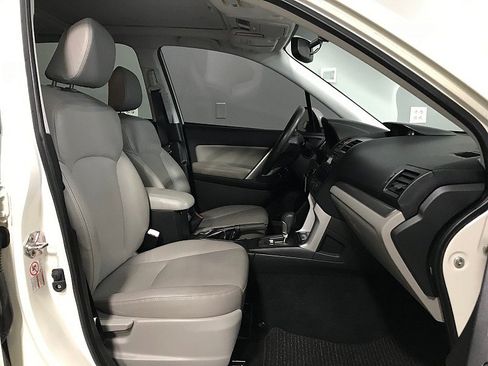 Used 2015 Subaru Forester 2.5i Limited w/ Popular Package #2 AWD/4WD image 14