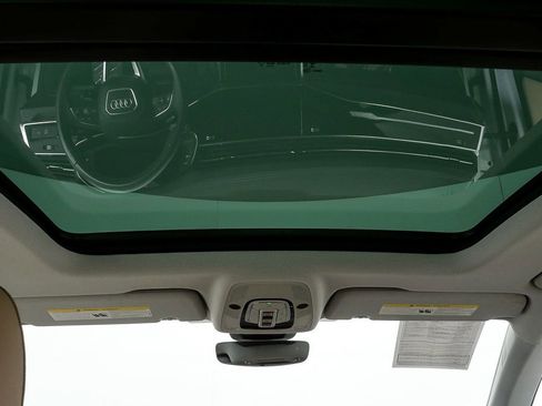 Used 2023 Audi Q8 Premium Plus w/ Premium Plus Package image 20